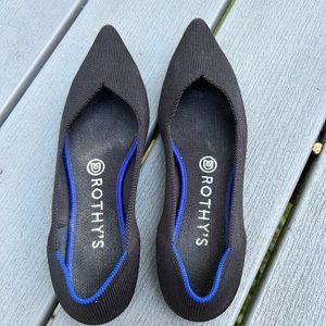 Rothy’s Black Pointe Flat